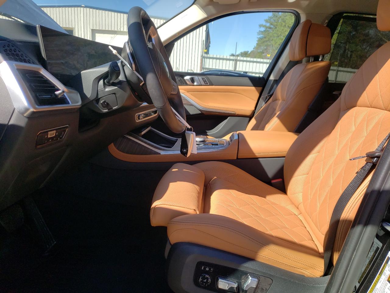 2023 BMW X7 VIN 5UX23EM09P9P78597 Copart auction photo, side / front end damage thumbnail 7
