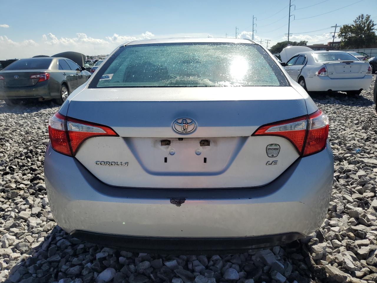 2015 Toyota Corolla VIN 5YFBURHE5FP318339 Copart auction photo, front end / side damage thumbnail 6