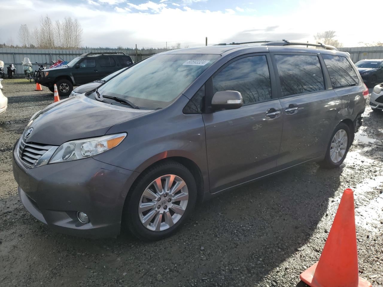 2014 Toyota Sienna VIN 5TDYK3DC0ES427749