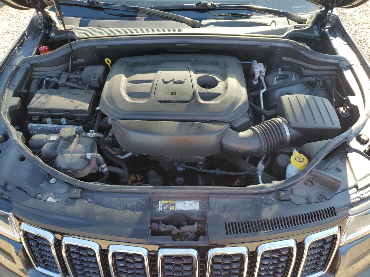 2020 Jeep Grand Cherokee VIN 1C4RJFBG8LC135098 Copart auction photo, side / front end damage thumbnail 12