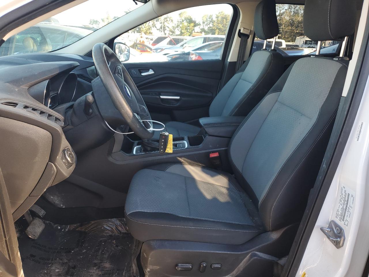 2019 Ford Escape VIN 1FMCU9GD1KUC33990 Copart auction photo, front end / side damage thumbnail 7
