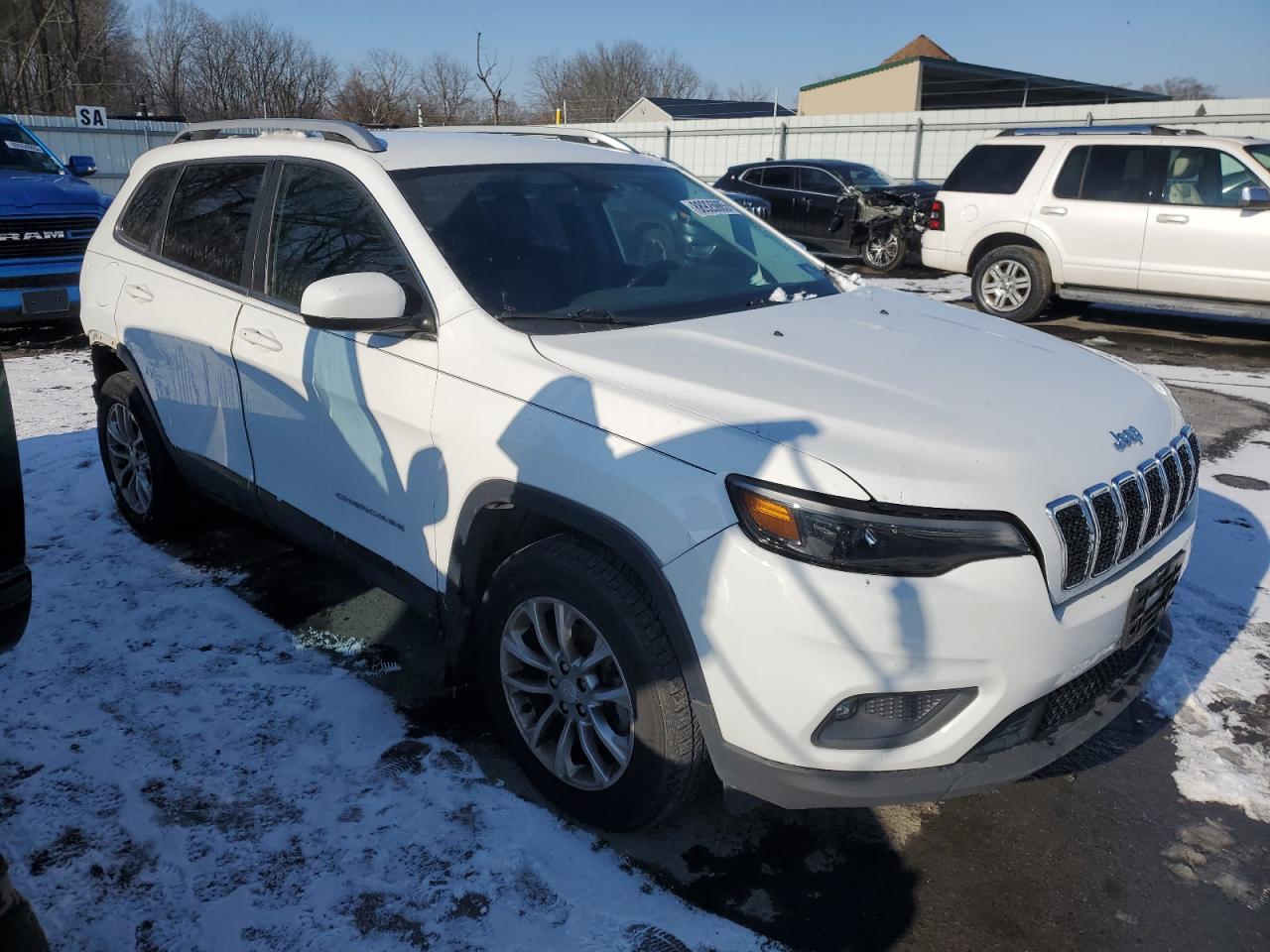2019 Jeep Grand Cherokee VIN 1C4PJMLB8KD125730 Copart auction photo, undercarriage / rear end damage thumbnail 4