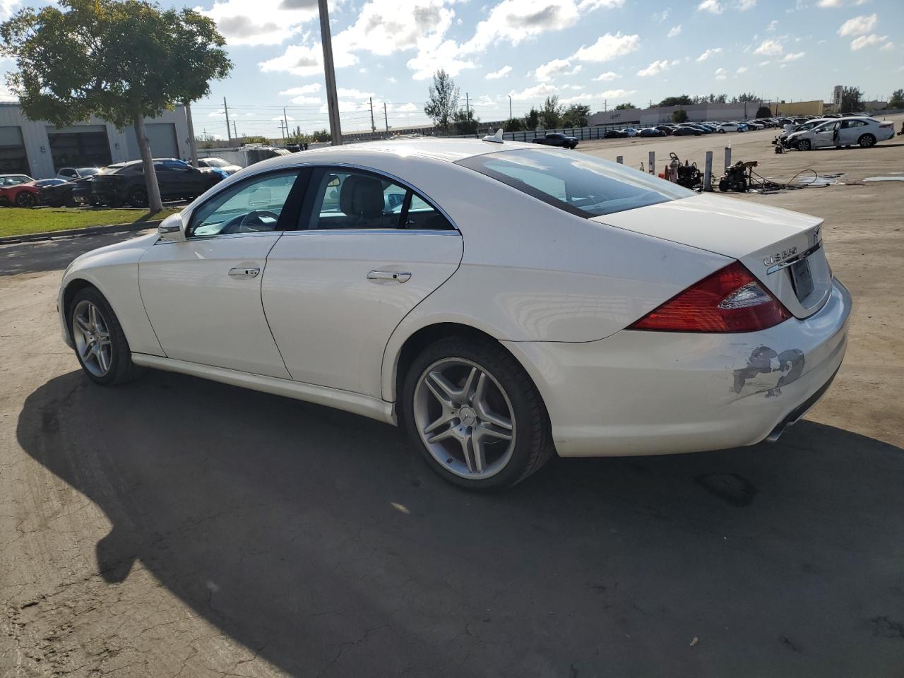 2009 Mercedes-Benz Cls-klasse VIN WDDDJ72X09A146235 Copart auction photo, front end damage thumbnail 2