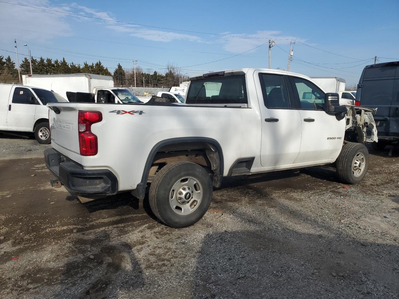 2021 Chevrolet Silverado VIN 1GC2YLE70MF215924 Copart auction photo, front end / minor dent/scratches damage thumbnail 3