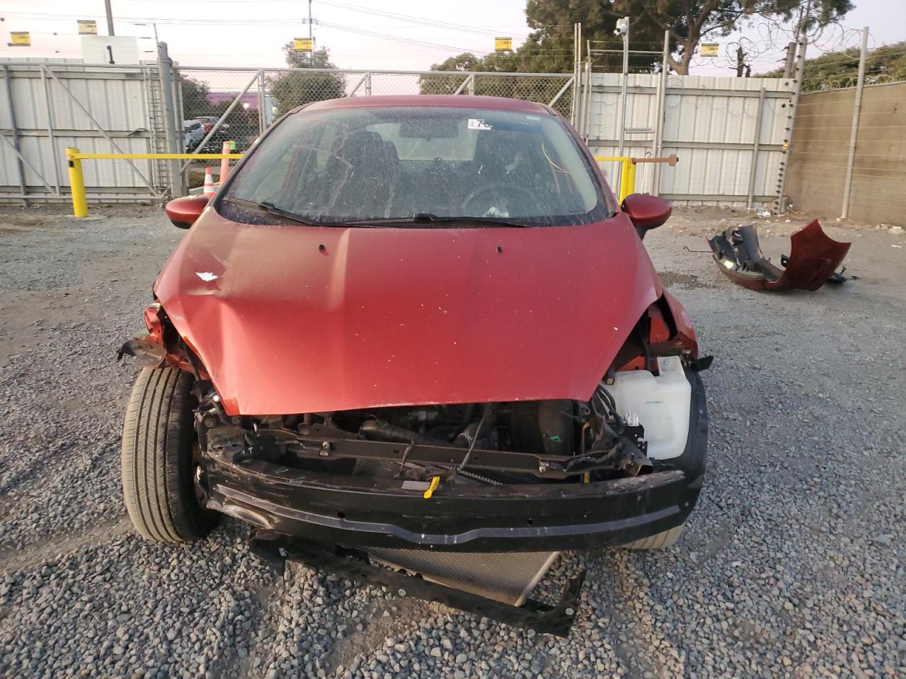 2019 Ford Fiesta VIN 3FADP4BJ0KM109624 Copart auction photo, front end damage thumbnail 5