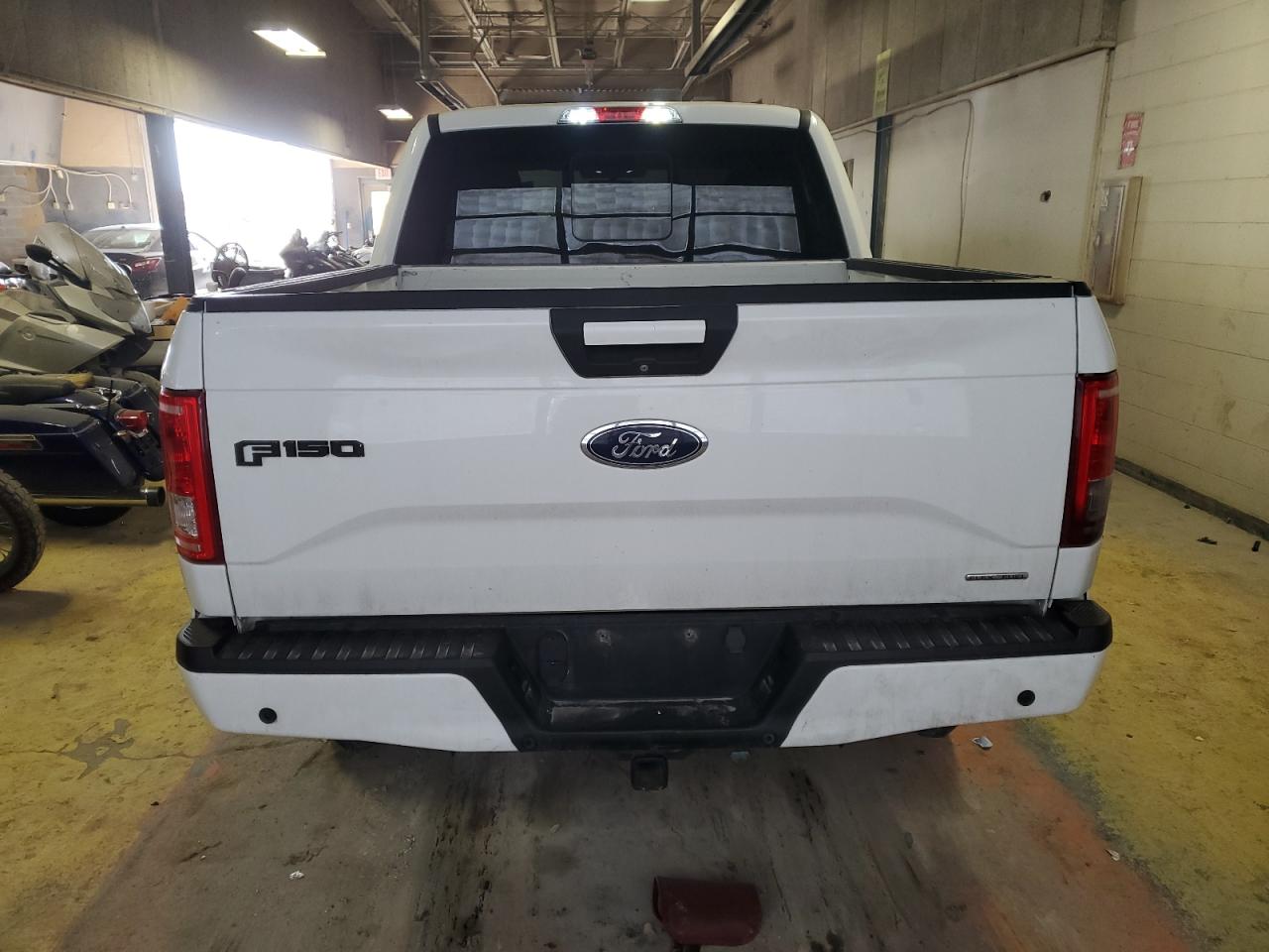 2015 Ford F-150 VIN 1FTEW1EF9FFC74472 Copart auction photo, front end / minor dent/scratches damage thumbnail 6