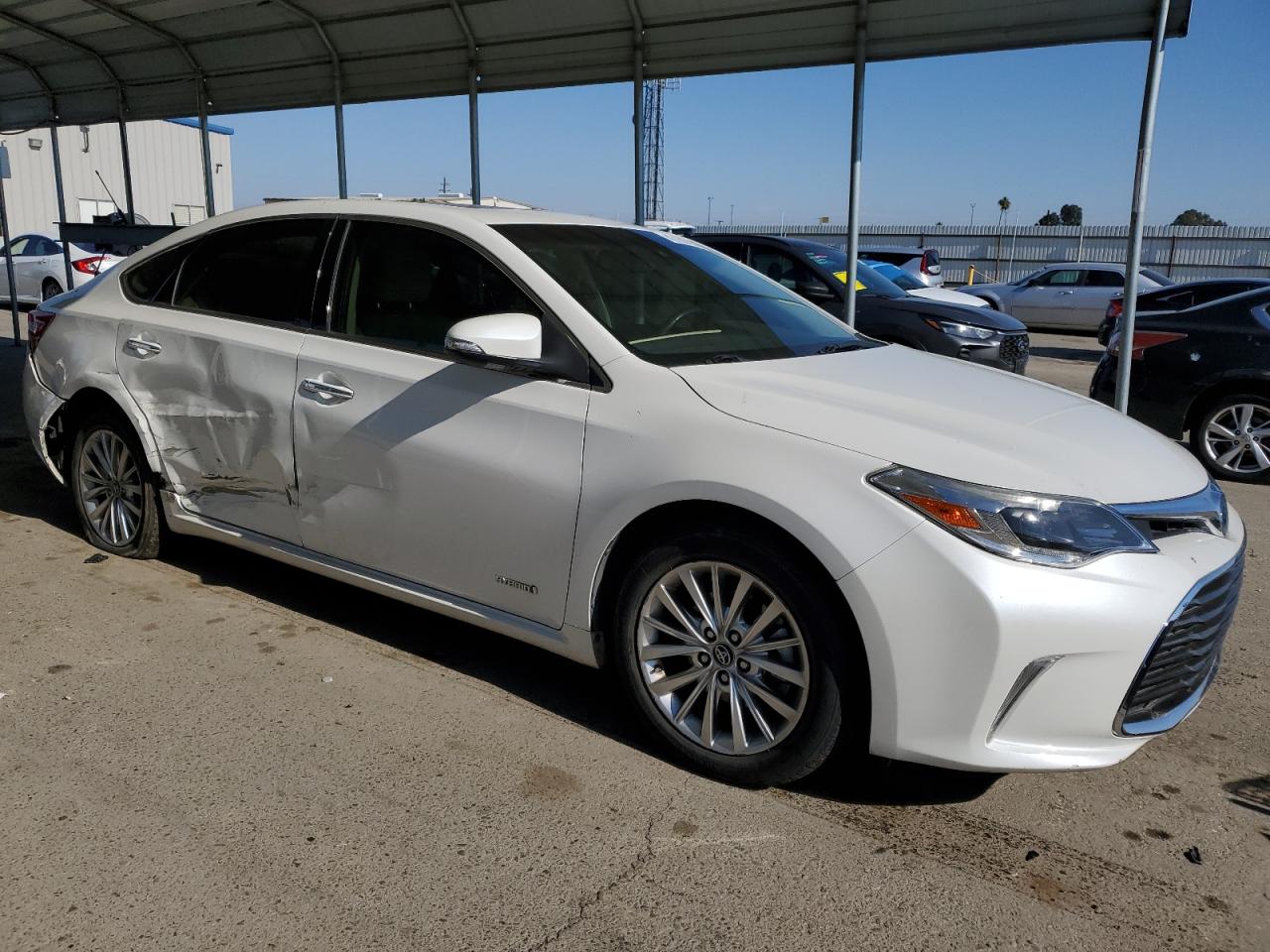 2018 Toyota Avalon VIN 4T1BD1EB7JU064622 Copart auction photo, side / rear end damage thumbnail 4
