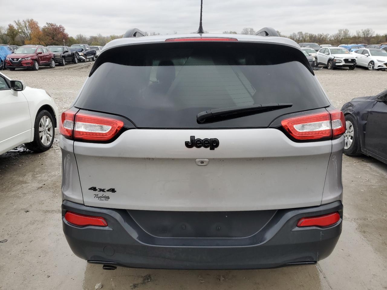 2015 Jeep Grand Cherokee VIN 1C4PJMCB0FW746132 Copart auction photo, front end damage thumbnail 6