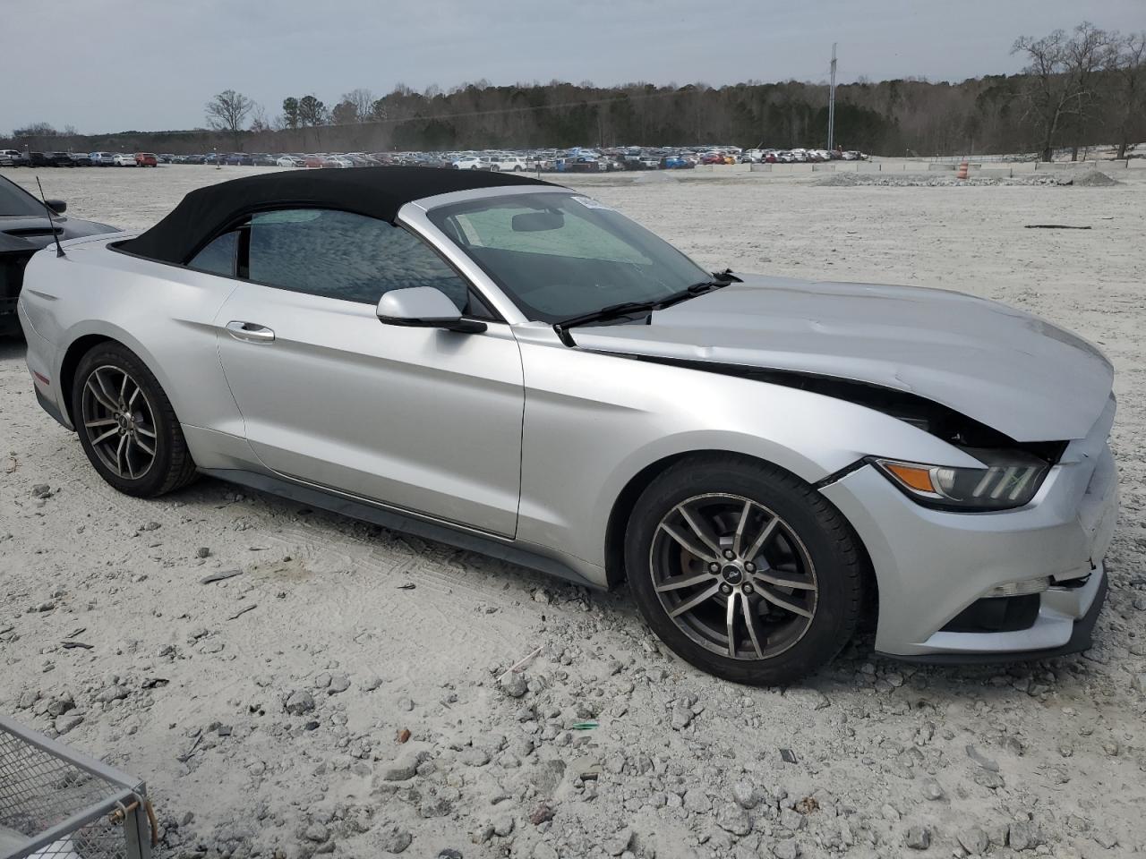 2017 Ford Mustang VIN 1FATP8UH3H5292786 Copart auction photo, front end damage thumbnail 4