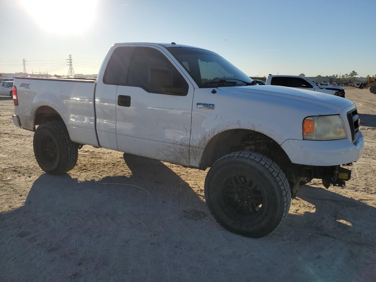 2007 Ford F-150 VIN 1FTRF14W77KB83616 Copart auction photo, front end damage thumbnail 4