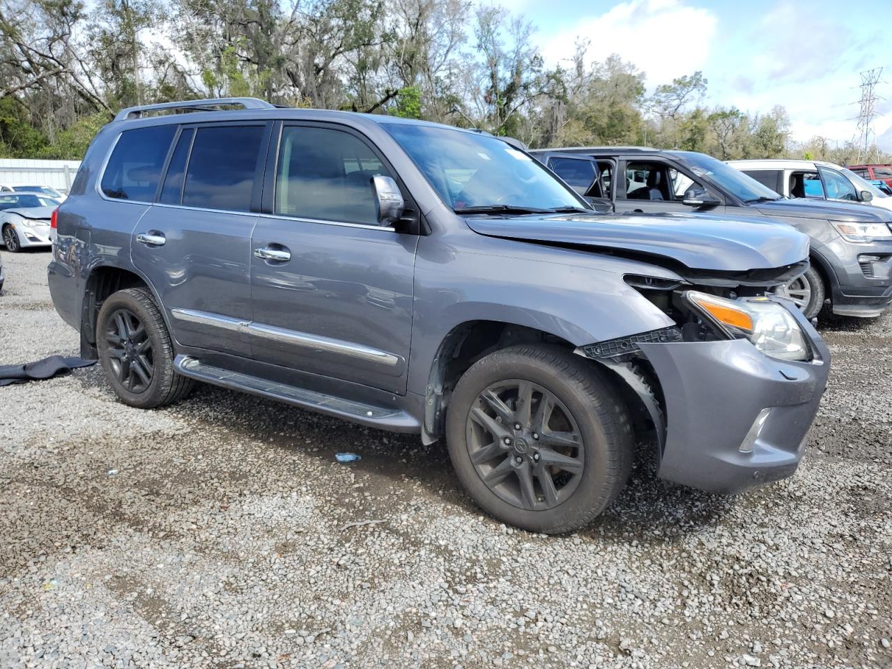 2014 Lexus LX VIN JTJHY7AXXE4144457 Copart auction photo, front end / side damage thumbnail 4