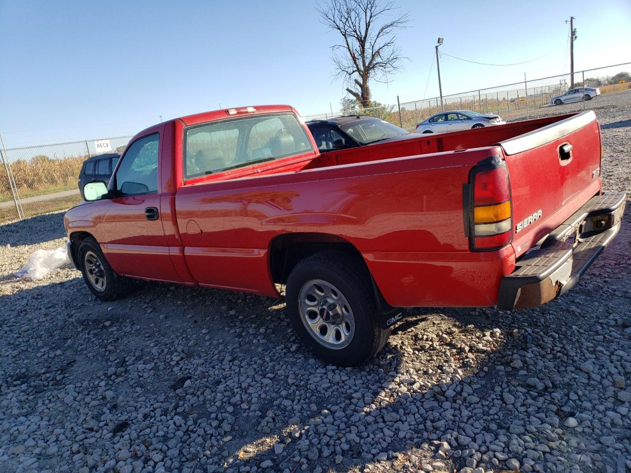 2006 GMC Sierra VIN 1GTEC14X46Z123847 Copart auction photo, minor dent/scratches damage thumbnail 2