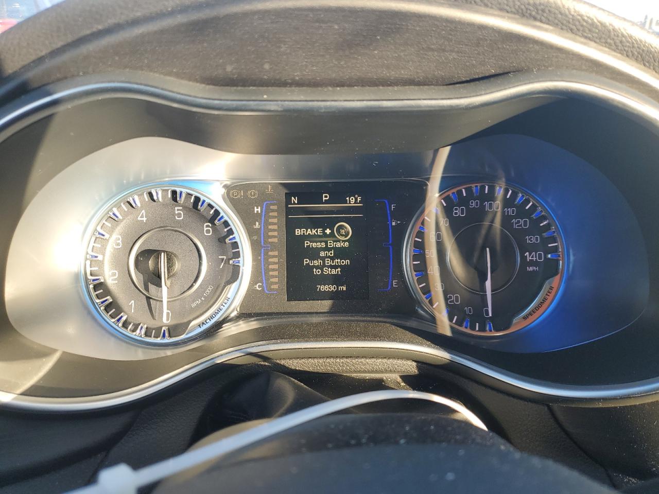 2016 Chrysler 200 VIN 1C3CCCAB1GN174859 Copart auction photo, front end damage thumbnail 9