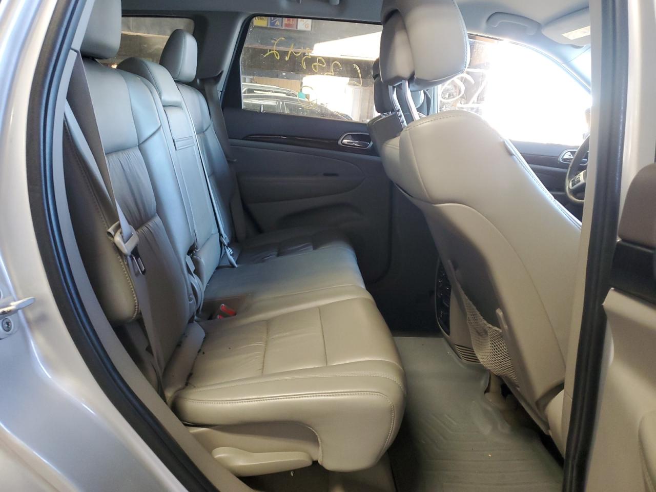 2011 Jeep Grand Cherokee VIN 1J4RR4GG5BC538342 Copart auction photo, front end / minor dent/scratches damage thumbnail 10