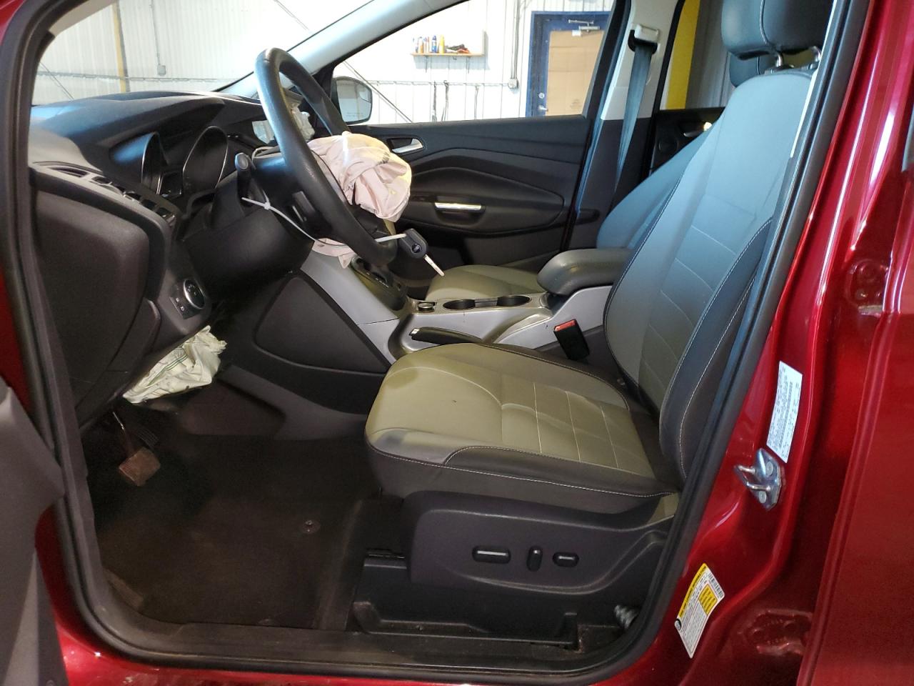 2016 Ford Escape VIN 1FMCU9G93GUB43100 Copart auction photo, front end damage thumbnail 7