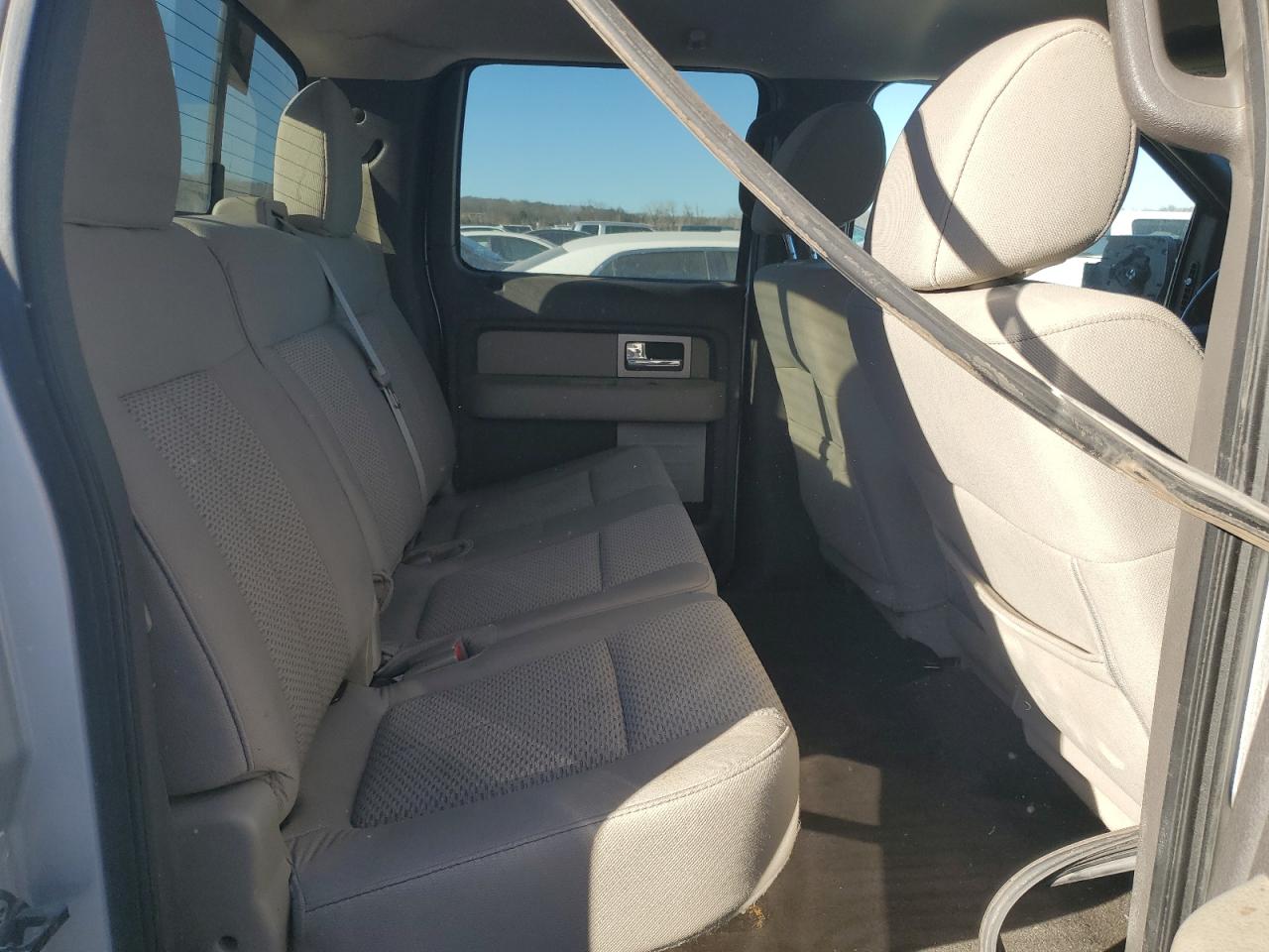 2010 Ford F-150 VIN 1FTFW1EVXAFC23695 Copart auction photo, front end damage thumbnail 11