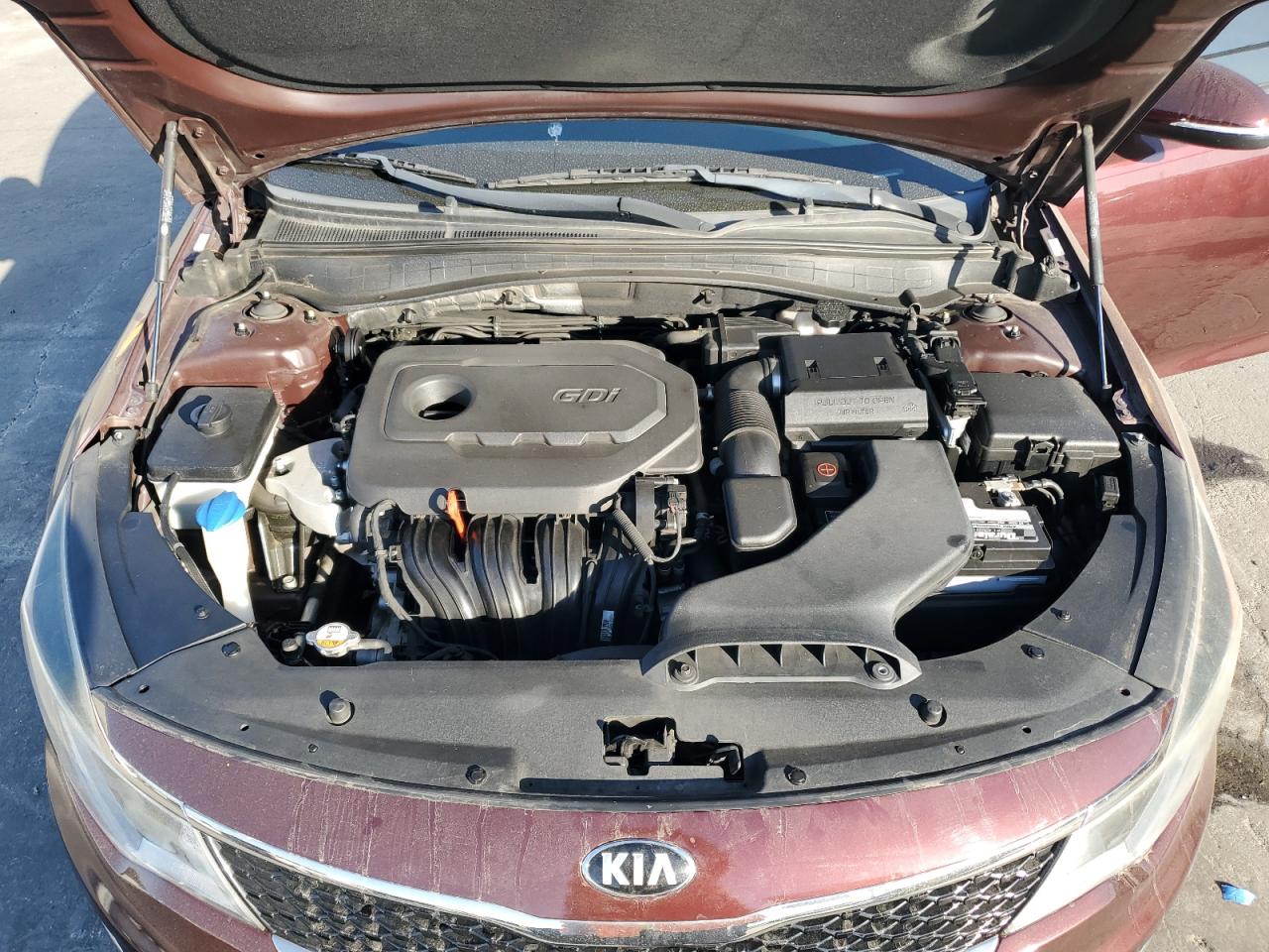 2017 KIA Optima VIN 5XXGT4L38HG177621 Copart auction photo, rear end / side damage thumbnail 12