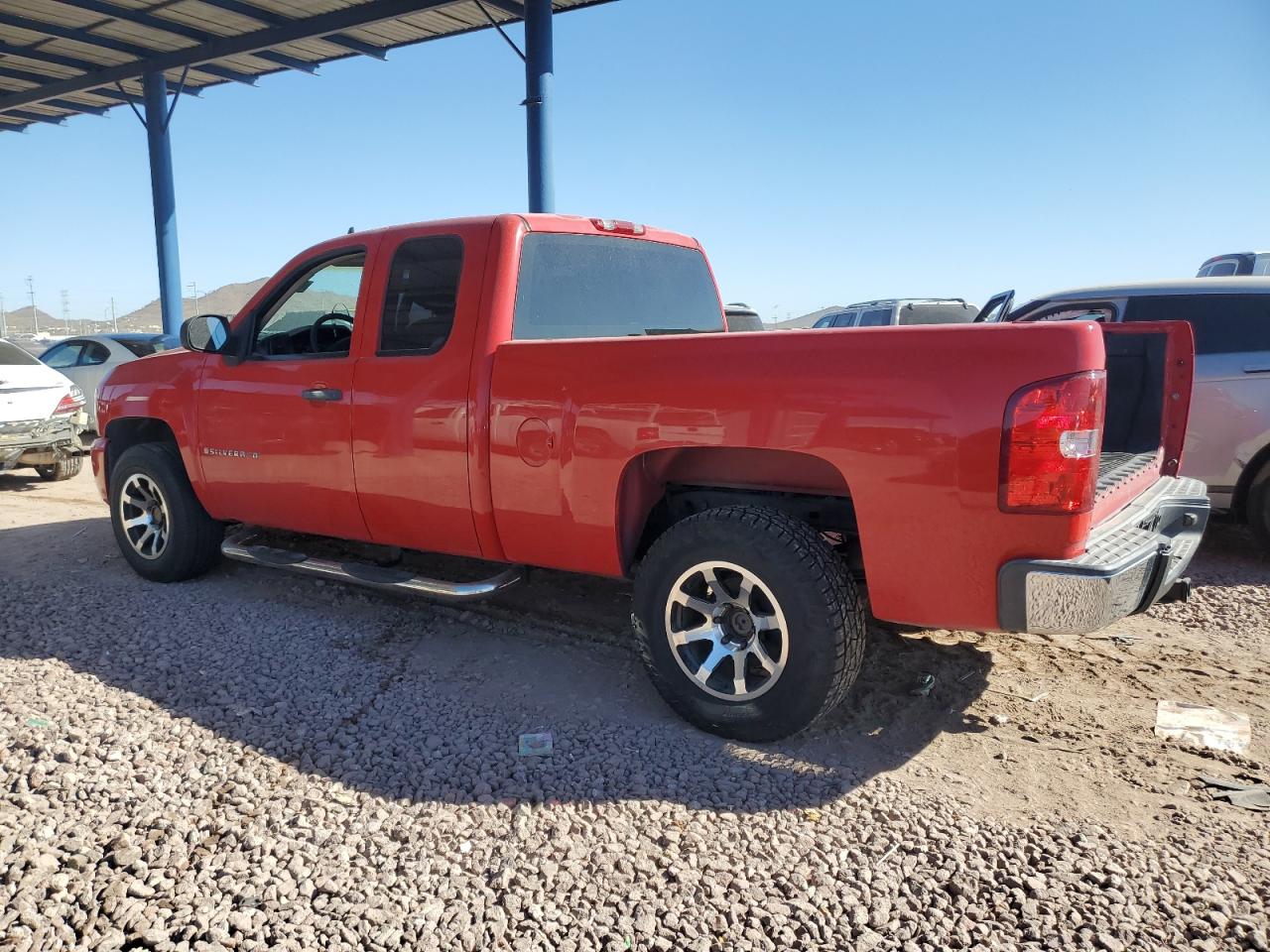 2007 Chevrolet Silverado VIN 1GCEC19XX7Z651905 Copart auction photo, rear end damage thumbnail 2