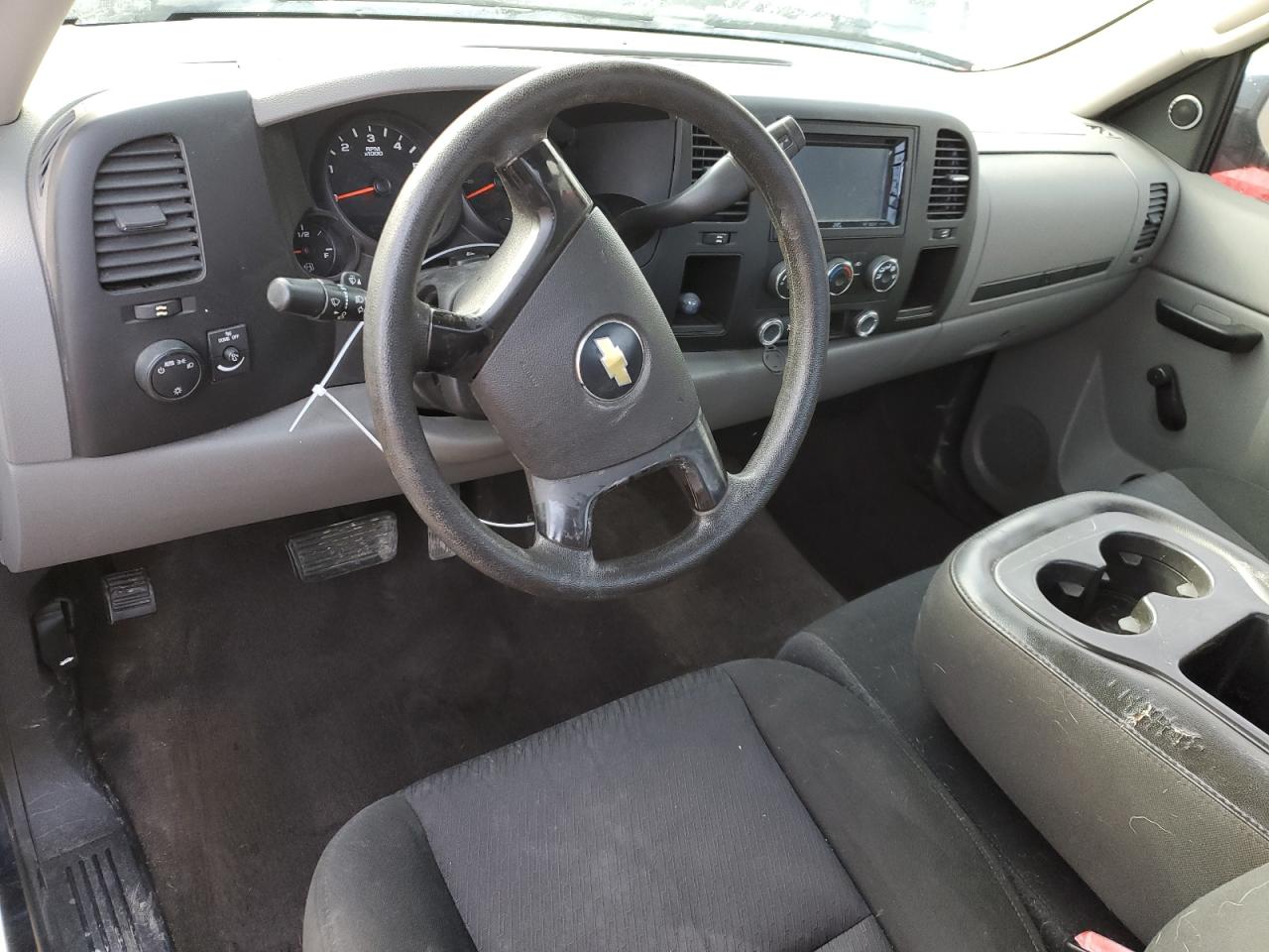 2010 Chevrolet Silverado VIN 1GCPCPEX0AZ271481 Copart auction photo, front end / minor dent/scratches damage thumbnail 8