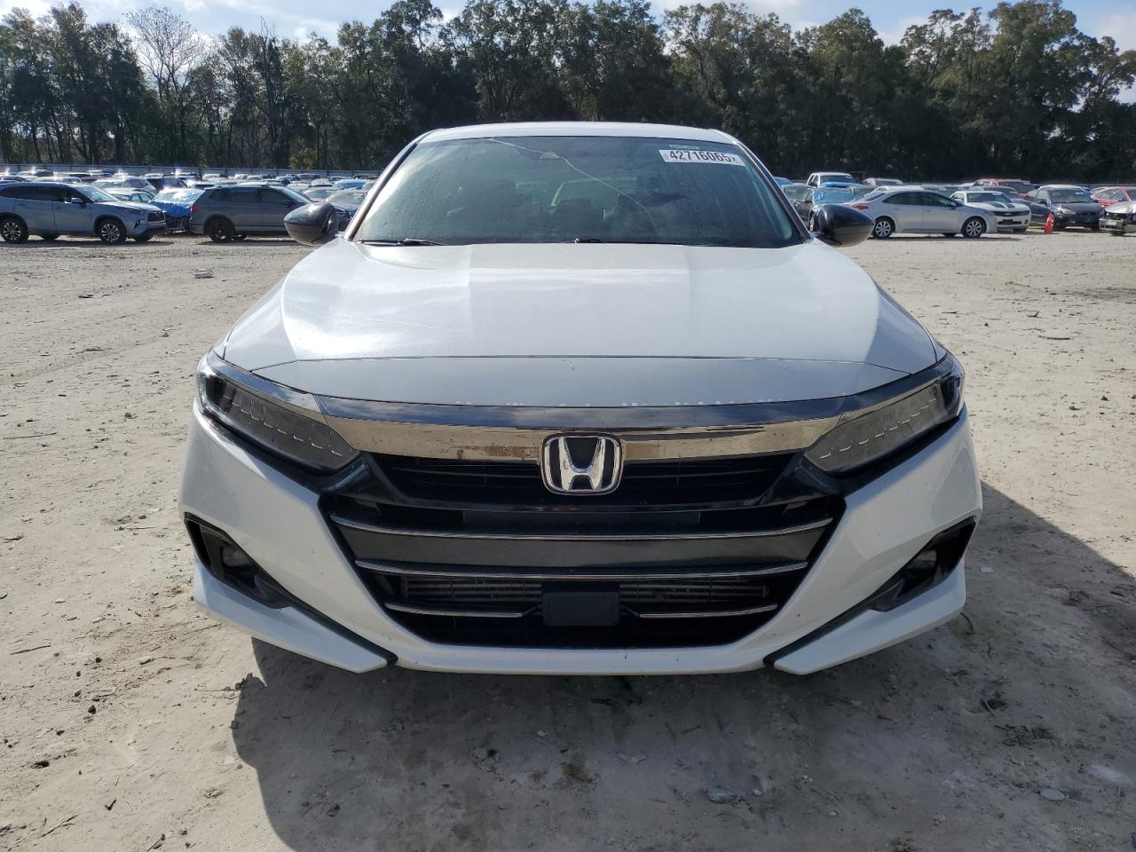 2022 Honda Accord VIN 1HGCV1F3XNA023522 Copart auction photo, rear end / minor dent/scratches damage thumbnail 5