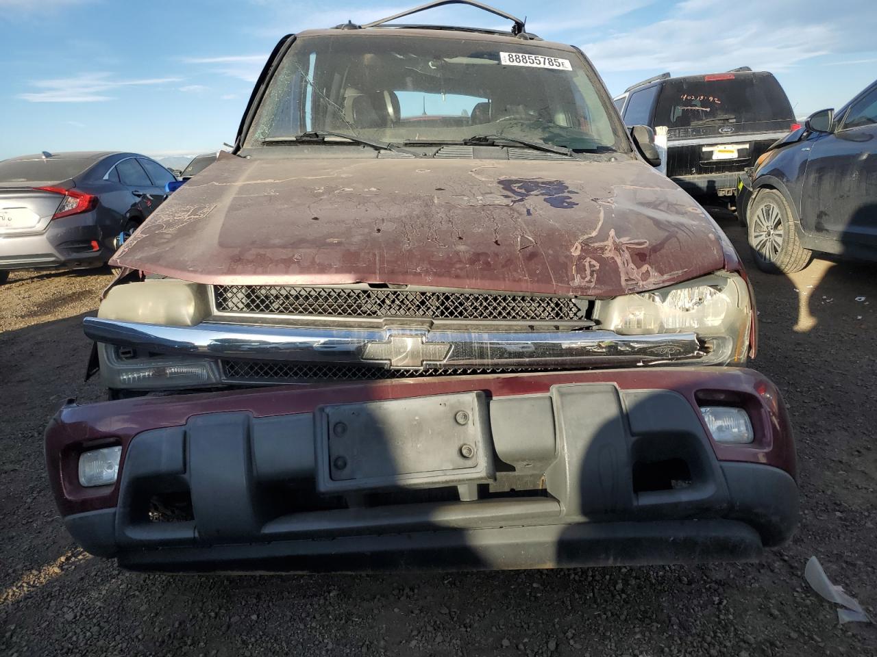 2004 Chevrolet TrailBlazer VIN 1GNDT13S942284595 Copart auction photo, front end / side damage thumbnail 5