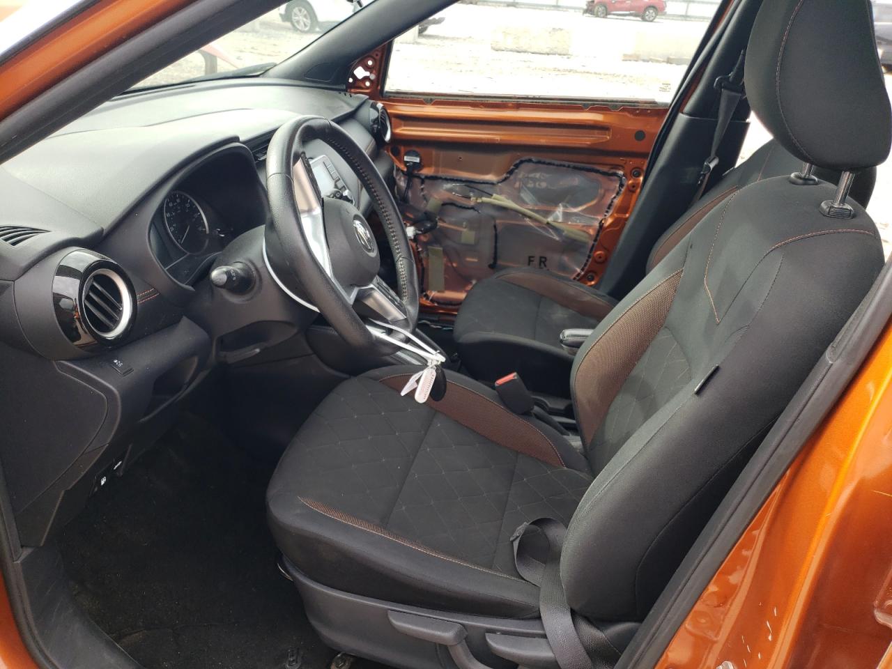 2019 Nissan Kicks VIN 3N1CP5CU0KL561957 Copart auction photo, side / rear end damage thumbnail 7