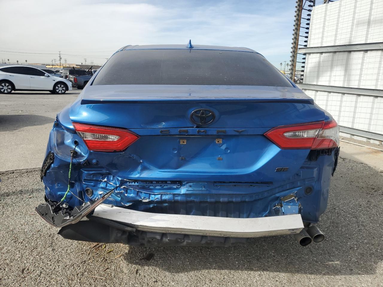 2019 Toyota Camry VIN 4T1B11HK5KU208416 Copart auction photo, rear end damage thumbnail 6