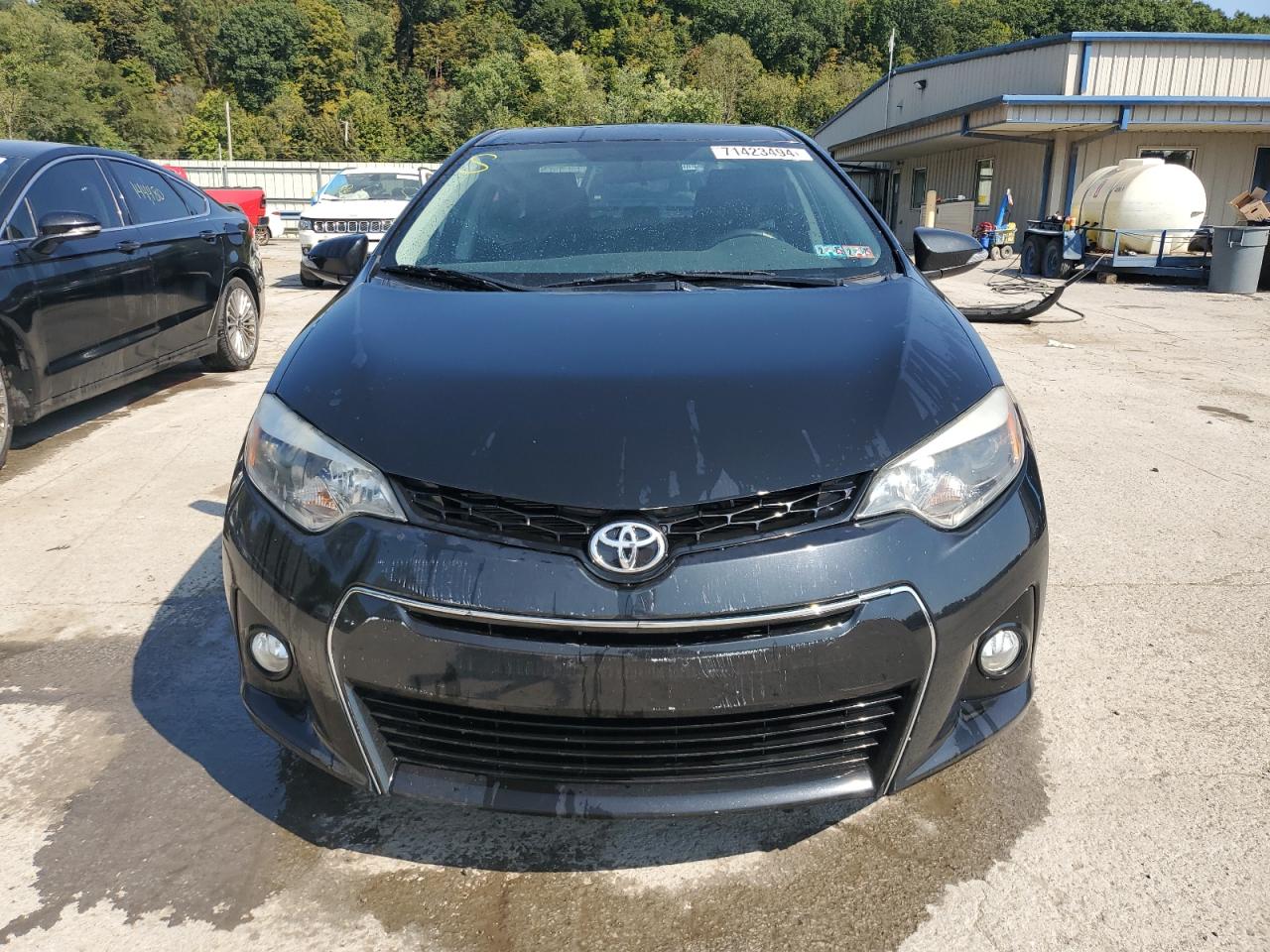 2015 Toyota Corolla VIN 5YFBURHE8FP341114 Copart auction photo, side / rear end damage thumbnail 5