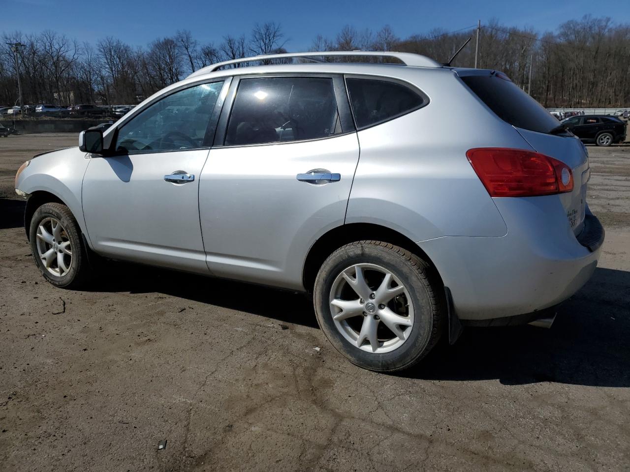 2010 Nissan Rogue VIN JN8AS5MV0AW112852 Copart auction photo, front end / minor dent/scratches damage thumbnail 2