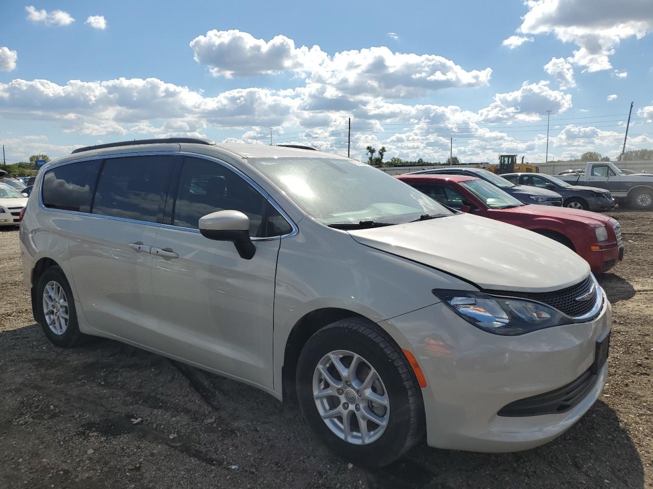 2017 Chrysler Pacifica VIN 2C4RC1DGXHR609853 Copart auction photo, front end damage thumbnail 4