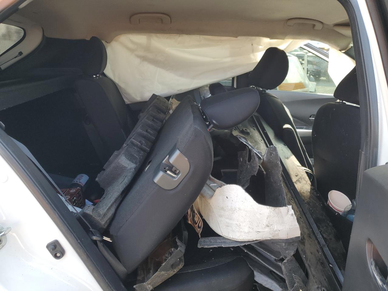 2018 Nissan Kicks VIN 3N1CP5CU9JL523206 Copart auction photo, front end / side damage thumbnail 11