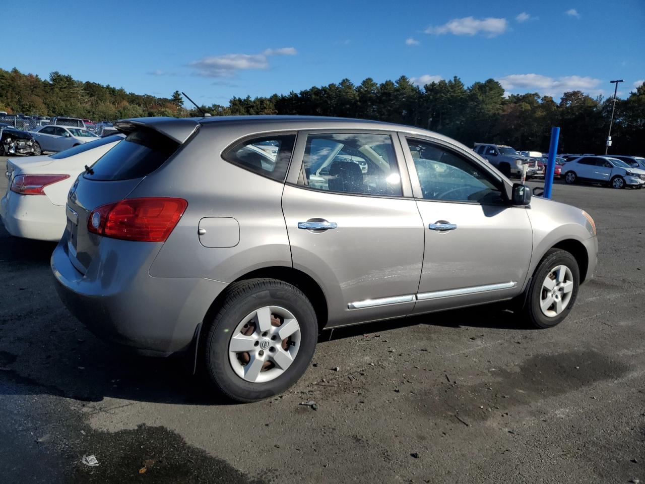 2011 Nissan Rogue VIN JN8AS5MT1BW162207 Copart auction photo, side damage thumbnail 3