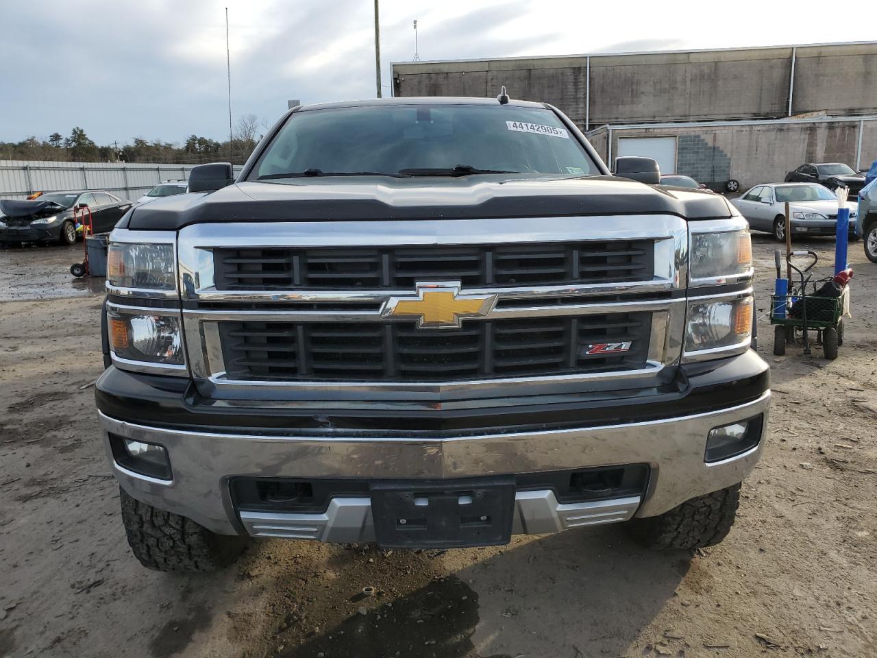 2015 Chevrolet Silverado VIN 3GCUKREC9FG142578 Copart auction photo, mechanical damage thumbnail 5