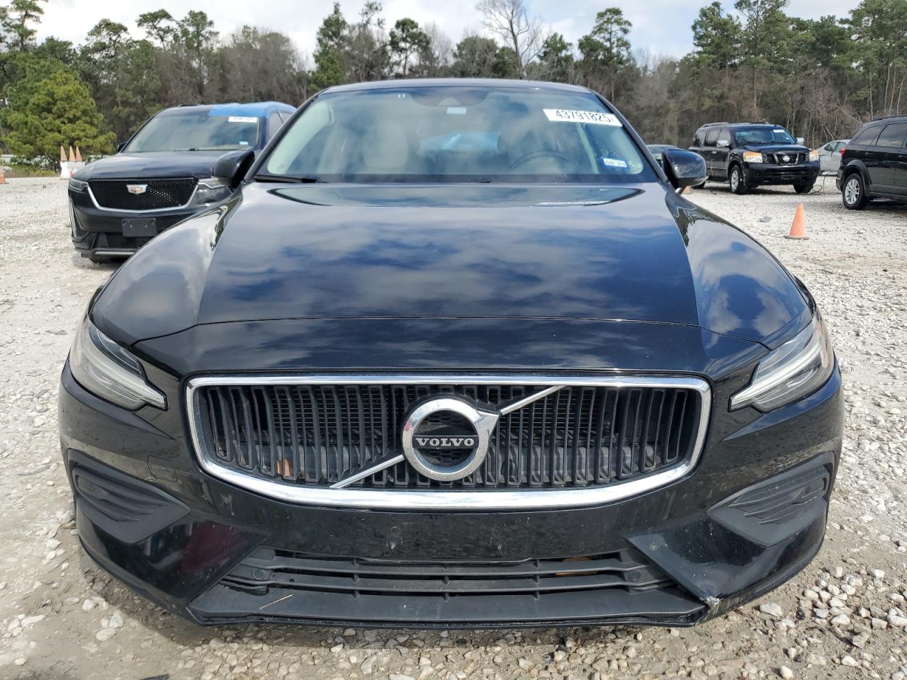 2020 Volvo S60 VIN 7JR102FK2LG066880 Copart auction photo, side damage thumbnail 5