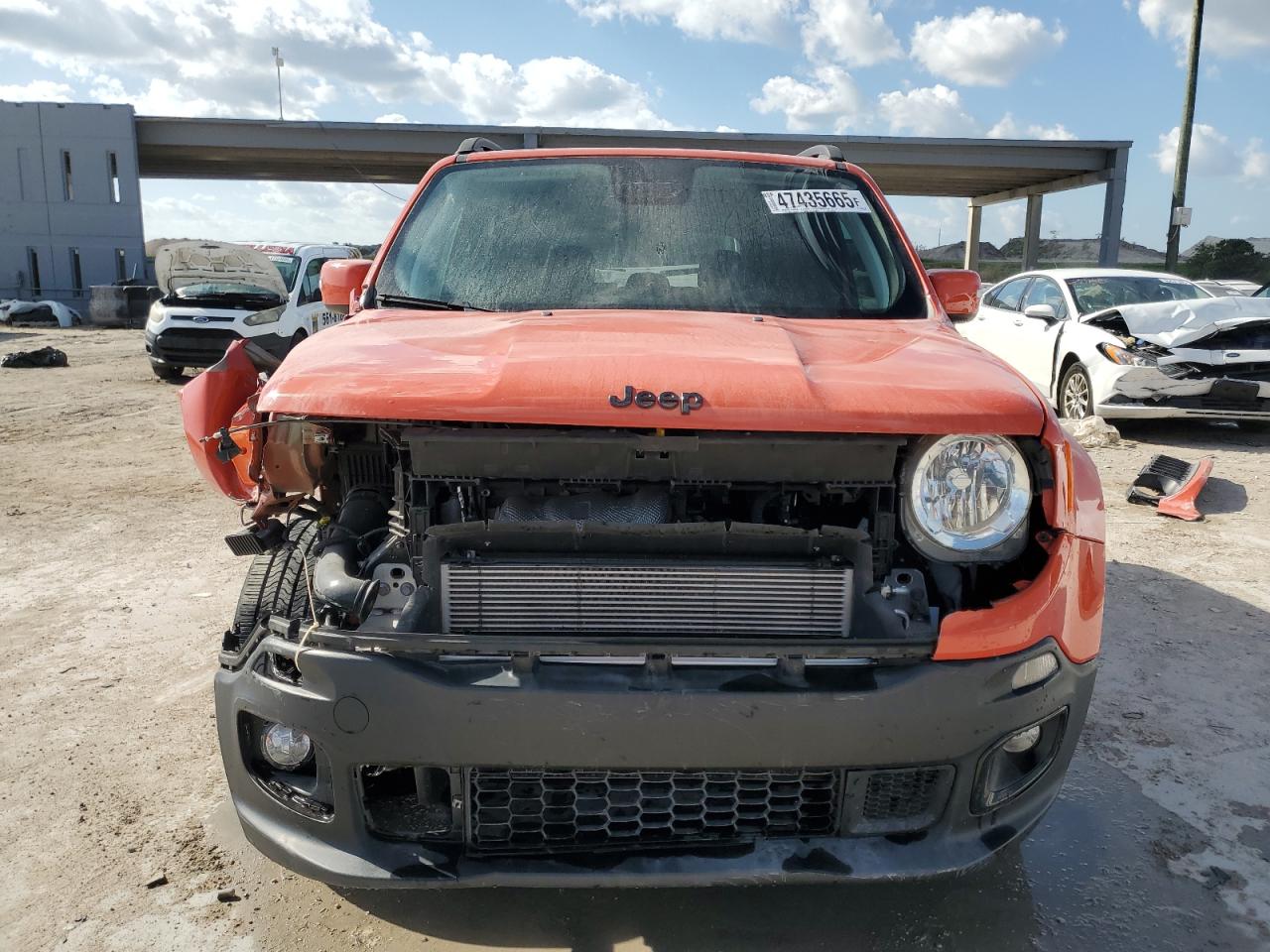 2018 Jeep Renegade VIN ZACCJBBB6JPH86158 Copart auction photo, front end / minor dent/scratches damage thumbnail 5