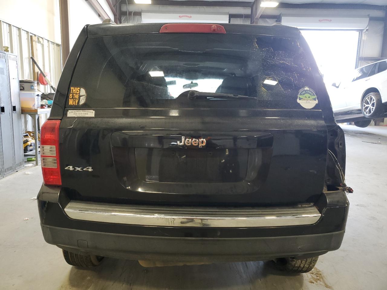 2012 Jeep Liberty (Patriot) VIN 1C4NJRFB6CD689460 Copart auction photo, rollover / mechanical damage thumbnail 6