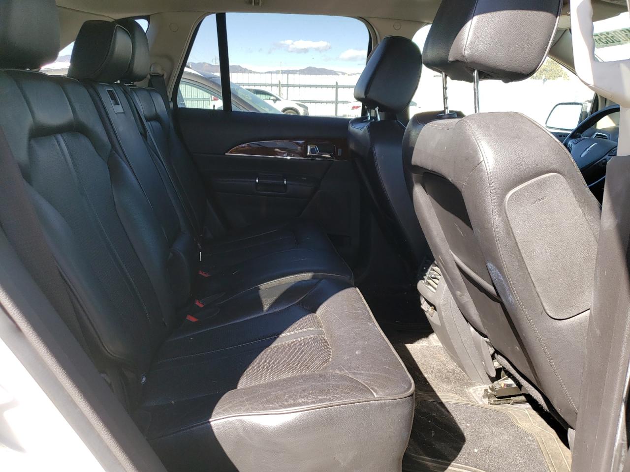 2012 Lincoln MKX VIN 2LMDJ8JK0CBL17227 Copart auction photo, front end / minor dent/scratches damage thumbnail 11
