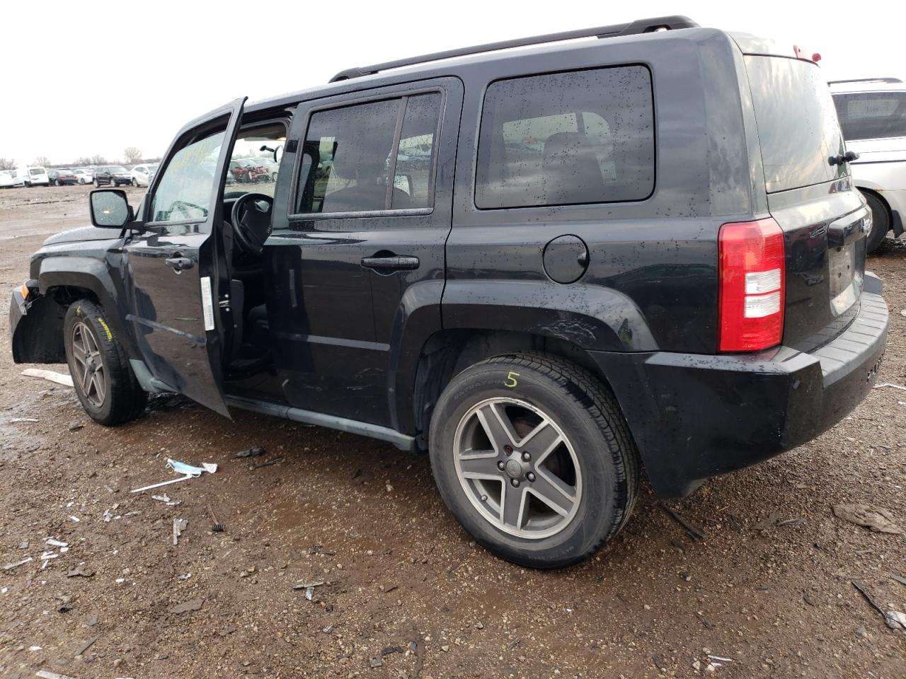 2010 Jeep Liberty (Patriot) VIN 1J4NT2GB5AD525818 Copart auction photo, front end / side damage thumbnail 3