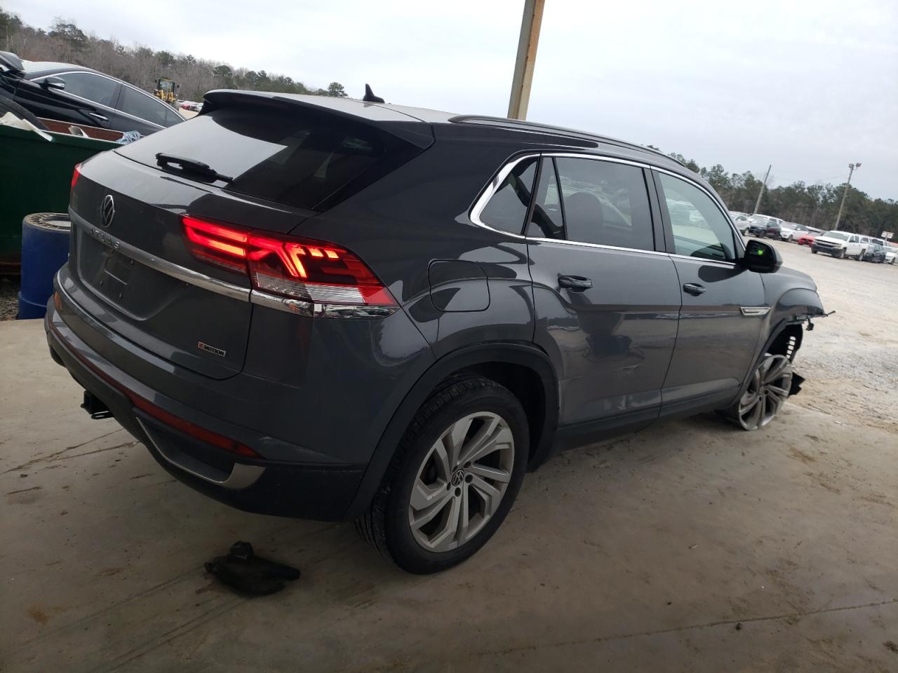 2020 Volkswagen Atlas VIN 1V2ME2CA4LC210234 Copart auction photo, front end damage thumbnail 3