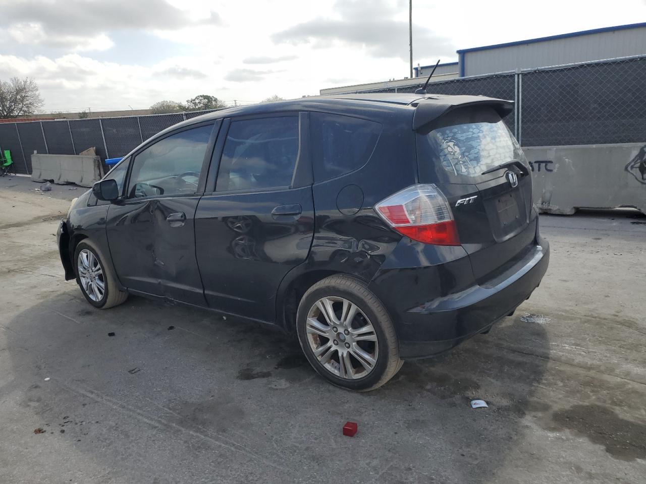 2010 Honda Fit VIN JHMGE8H4XAC006019 Copart auction photo, front end / side damage thumbnail 2