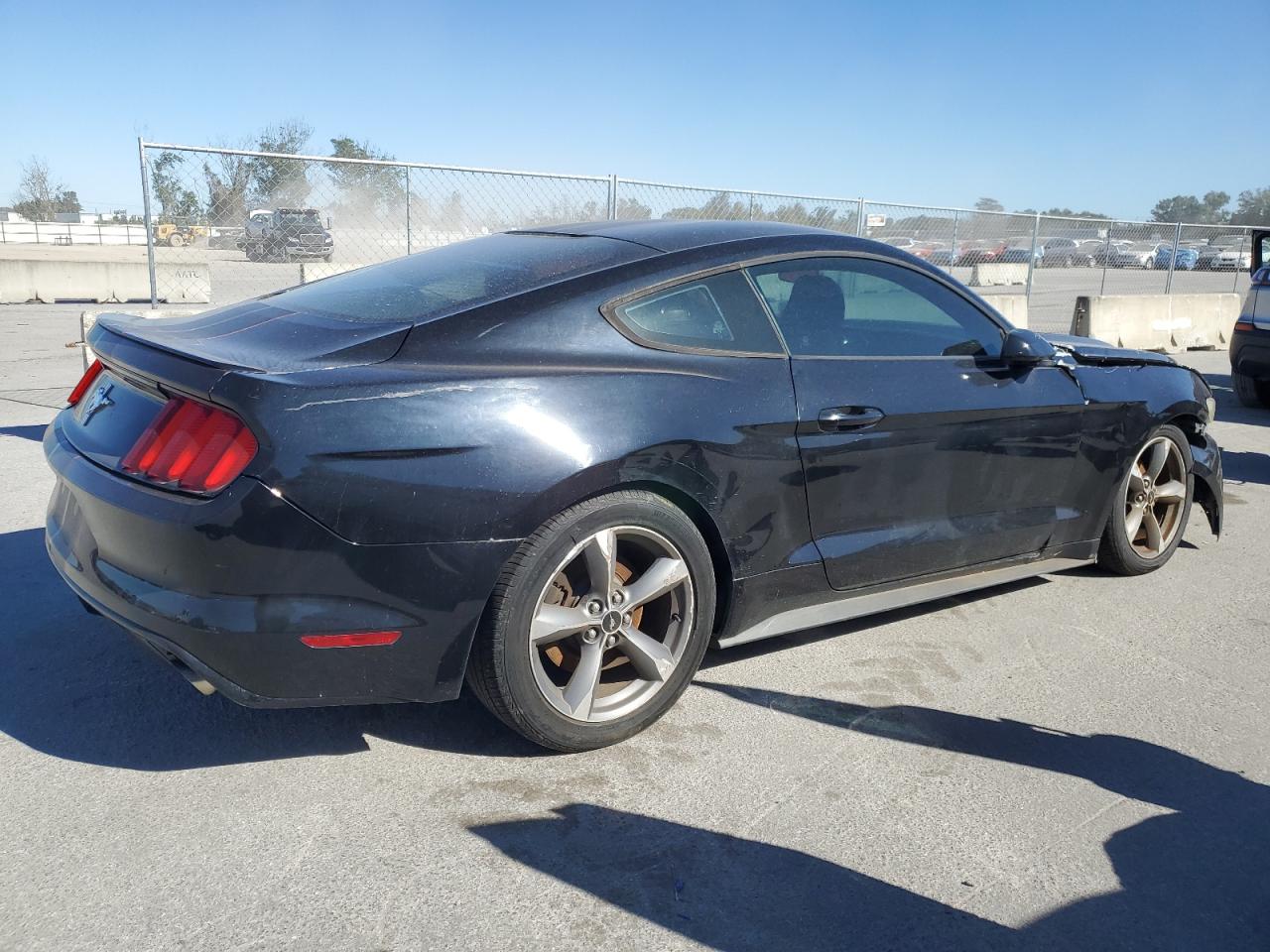 2016 Ford Mustang VIN 1FA6P8AM4G5322374 Copart auction photo, front end damage thumbnail 3