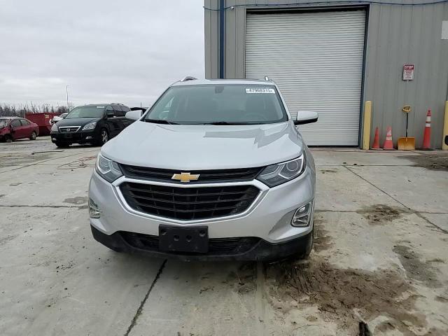 2018 Chevrolet Equinox VIN 2GNAXJEV7J6135762 Copart auction photo, side / minor dent/scratches damage thumbnail 11