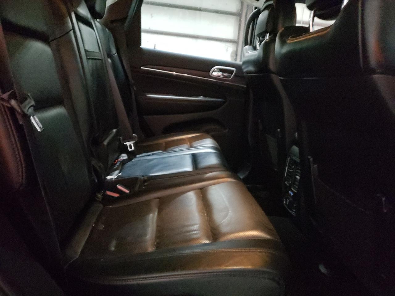 2019 Jeep Grand Cherokee VIN 1C4RJFBG0KC756804 Copart auction photo, front end / minor dent/scratches damage thumbnail 12