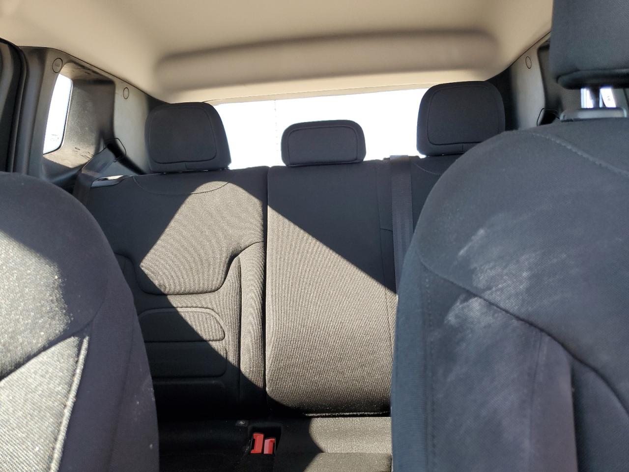 2020 Jeep Renegade VIN ZACNJABBXLPL93301 Copart auction photo, hail damage thumbnail 10