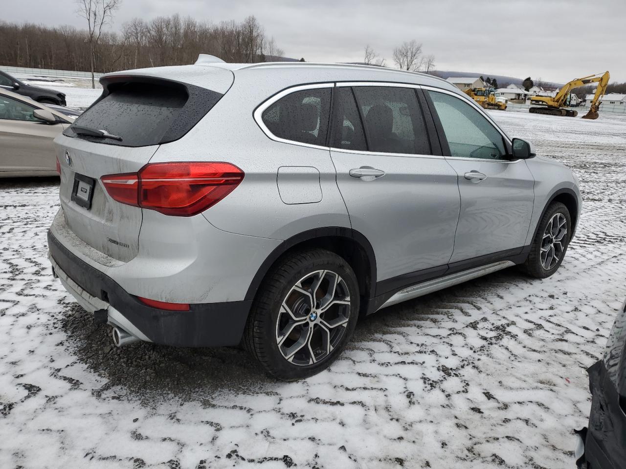 2021 BMW X1 VIN WBXJG9C00M5T92098 Copart auction photo, mechanical damage thumbnail 3