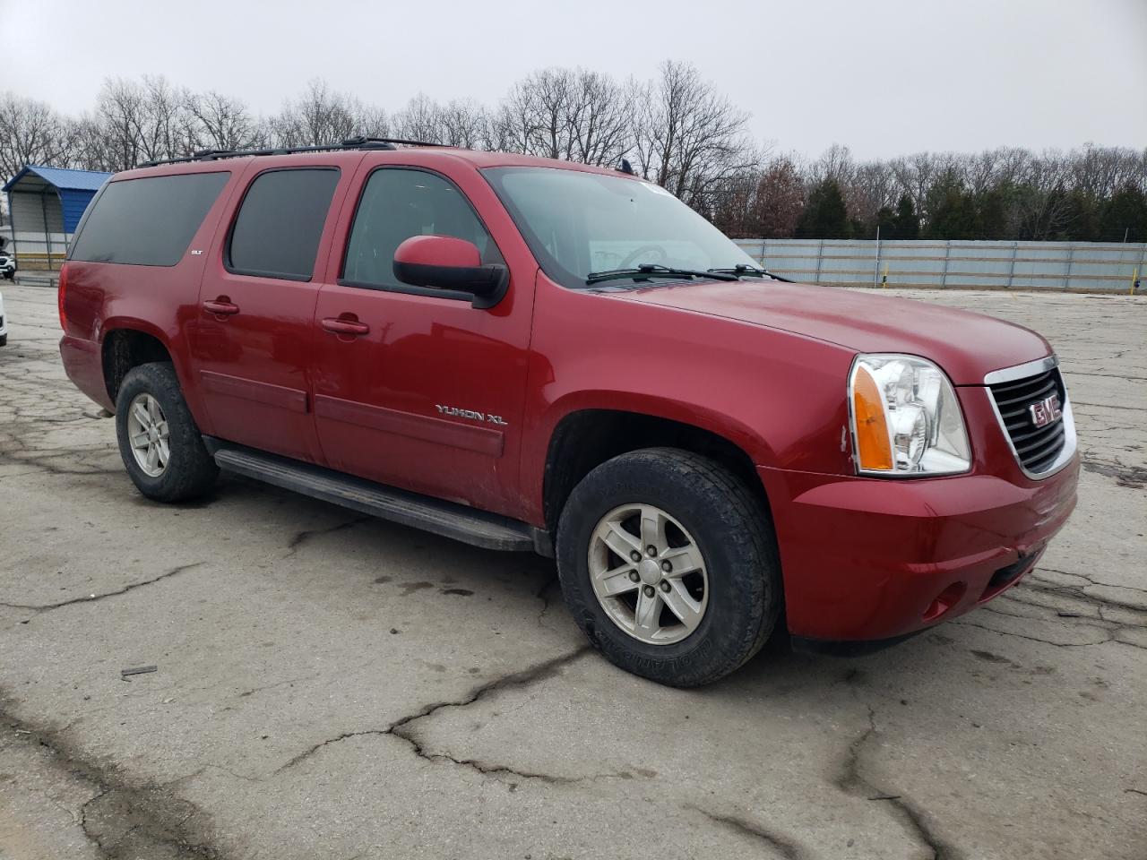 2013 GMC Yukon VIN 1GKS2KE76DR360514 Copart auction photo, front end / minor dent/scratches damage thumbnail 4