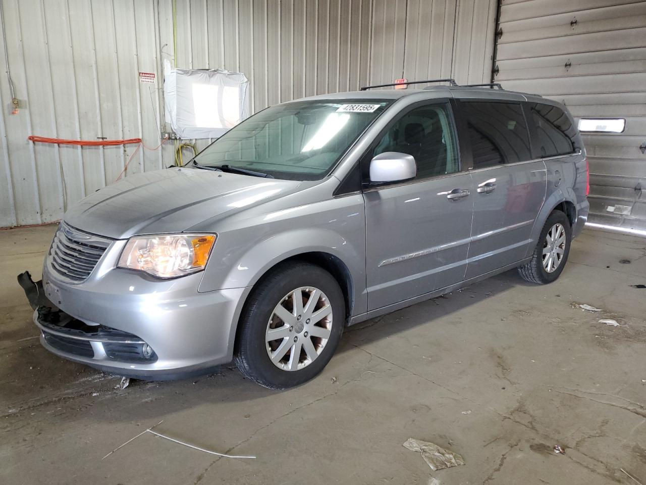 2014 Chrysler Town & Country VIN 2C4RC1BG9ER339223