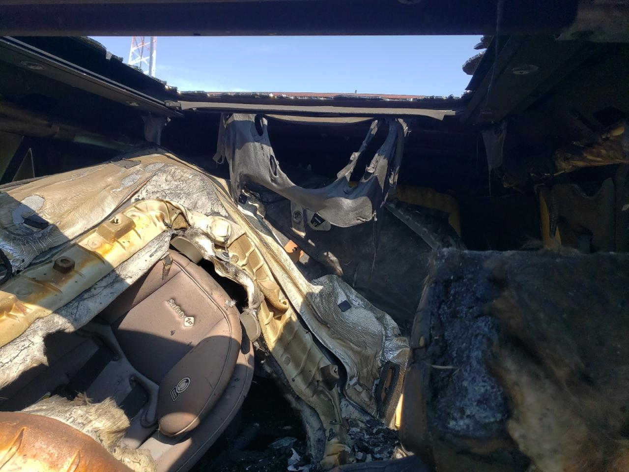 2015 Ford Explorer VIN 1FM5K8D83FGA52765 Copart auction photo, burn damage thumbnail 10