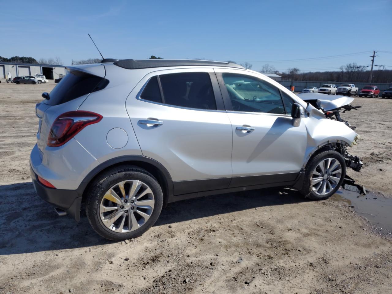 2018 Buick Encore VIN KL4CJASB9JB613135 Copart auction photo, front end / minor dent/scratches damage thumbnail 3