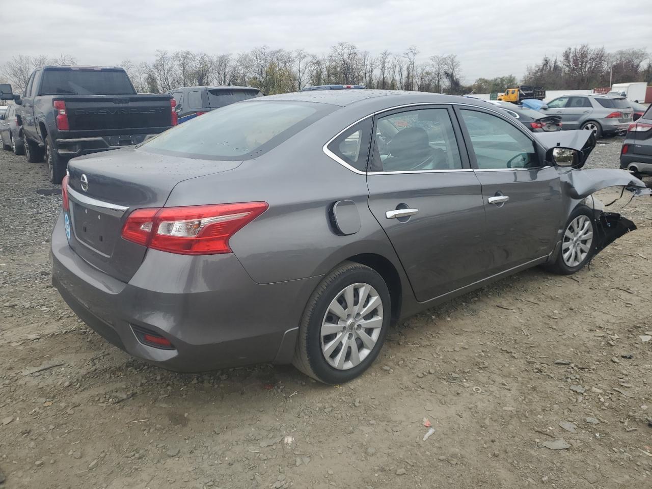 2018 Nissan Sentra VIN 3N1AB7AP0JY347597 Copart auction photo, front end damage thumbnail 3